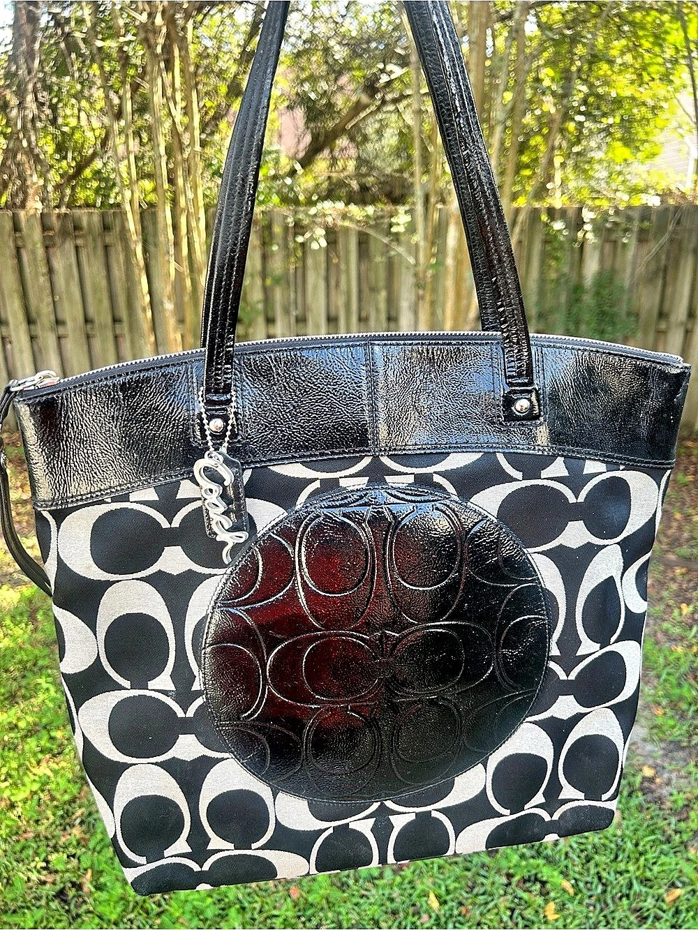 Coach Laura Signature Tote
